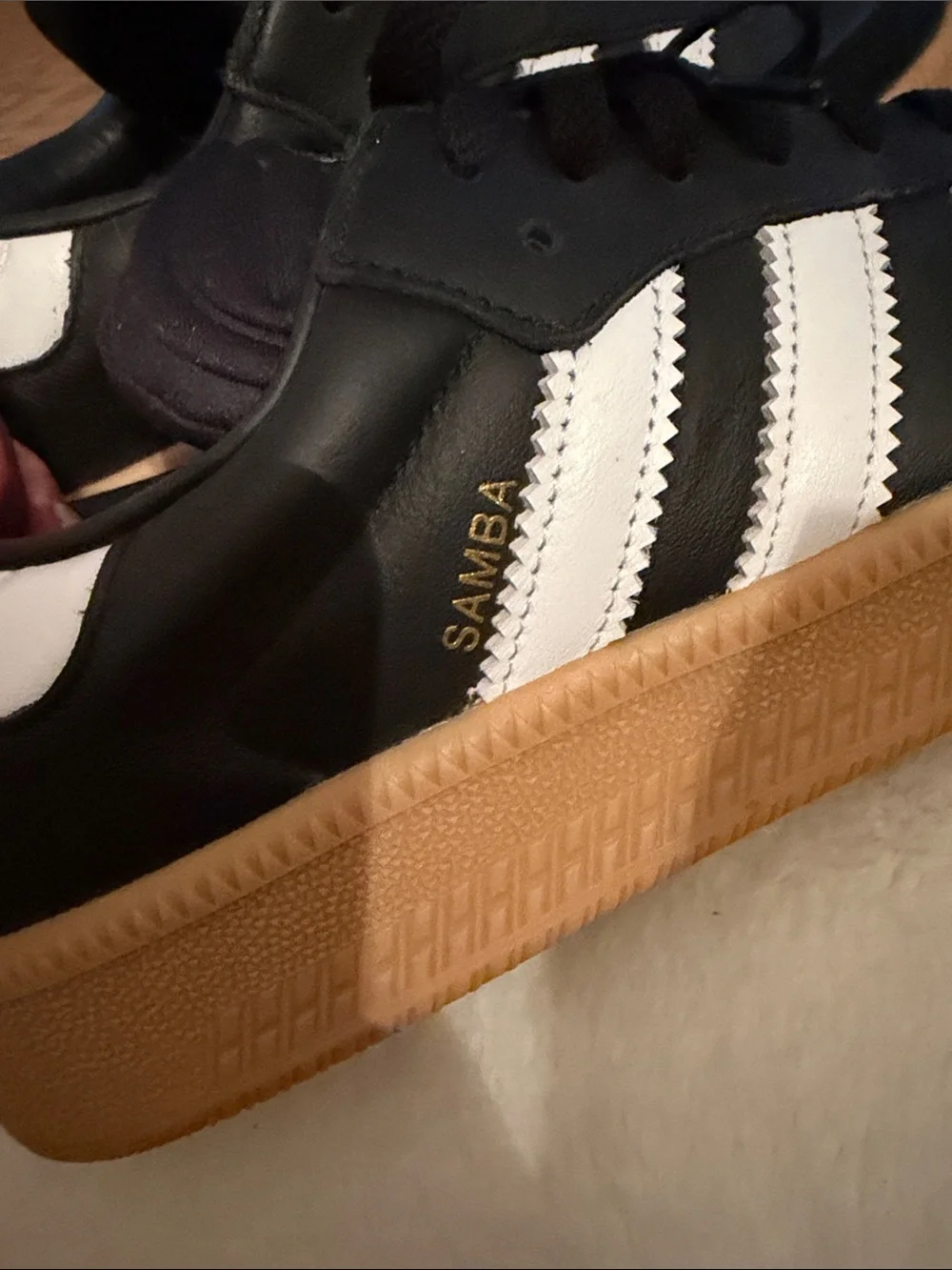 adidas Men’s Samba Leather Sneakers - Black/White/Gum